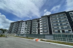 Stutong Tiarra 2 & 3 (Kuching) &-storey Apartment